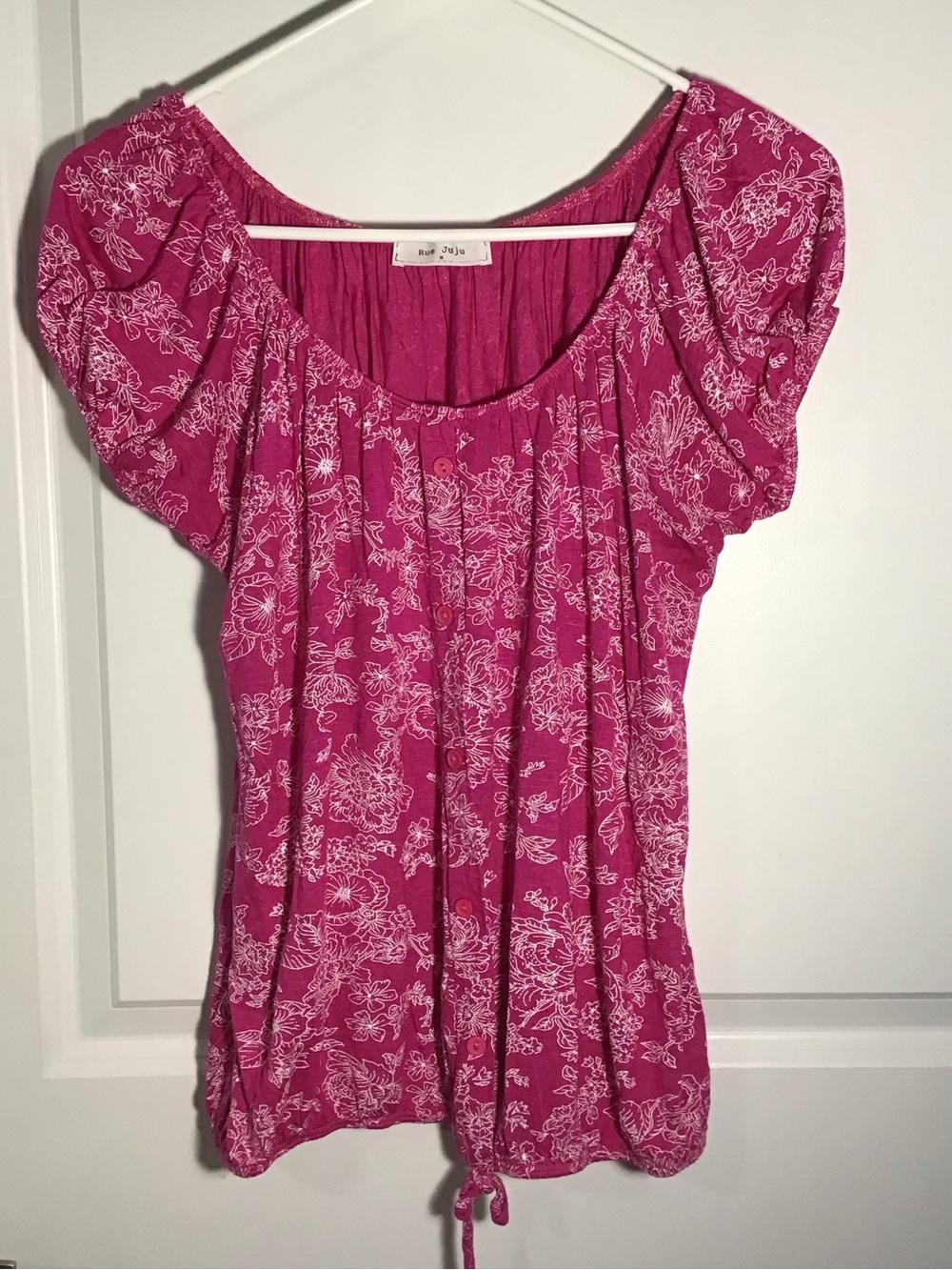 Rue21 Fuchsia Floral Scoop Neck Peasant Blouse M